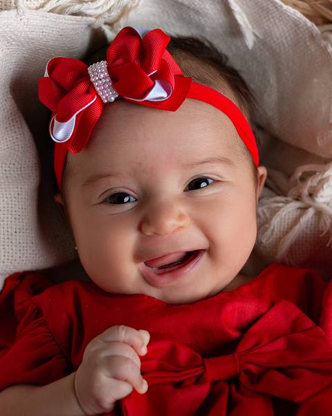 Ensaio de Acompanhamento do bebê em estúdio'