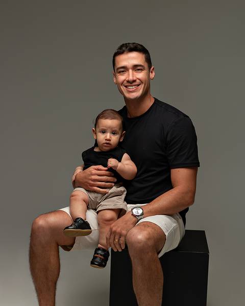 Ensaio de Dia dos Pais em família. Estúdio fotográfico natal/RN'