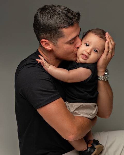 Ensaio de Dia dos Pais em família. Estúdio fotográfico natal/RN'