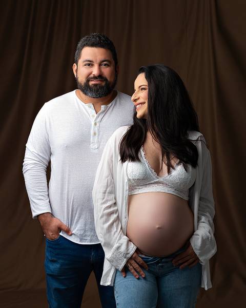 Ensaio de Gestante em Estúdio. Chique e atemporal. Natal/RN'