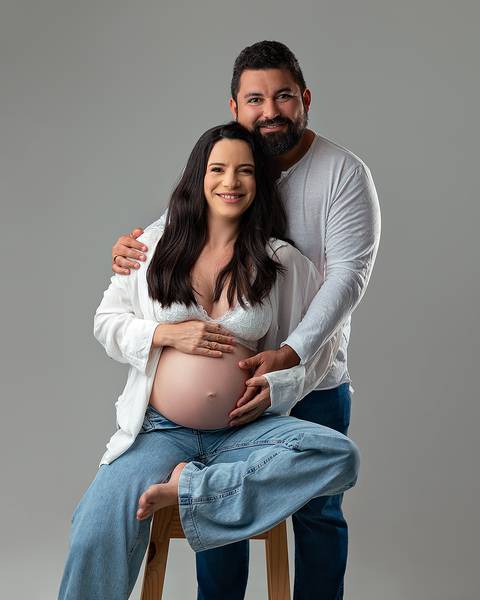 Ensaio de Gestante em Estúdio. Chique e atemporal. Natal/RN'