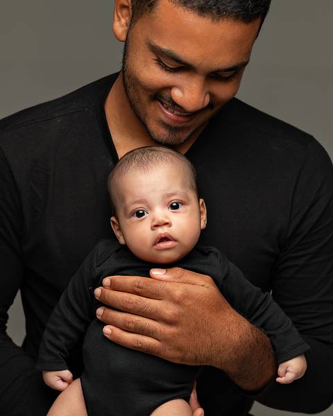 Ensaio de Acompanhamento do bebê em estúdio'