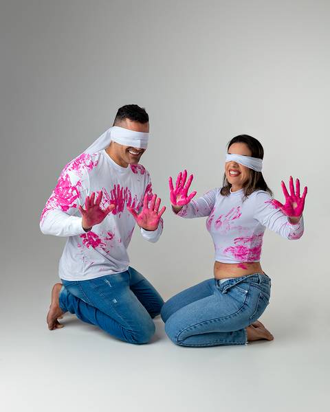 Ensaio de Revelação de Gênero do bebê em estúdio.'