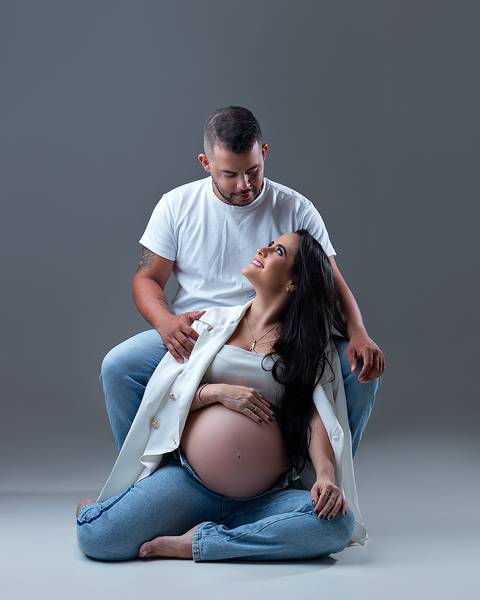 ensaio gestante em estúdio em natal/rn'