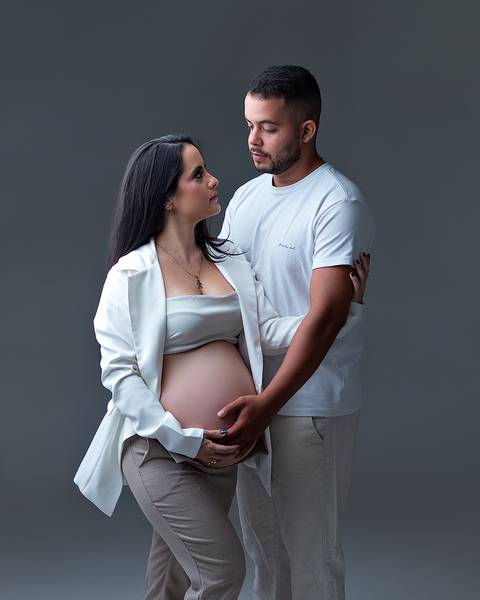 ensaio gestante em estúdio em natal/rn'