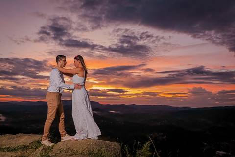 Orquestra e Coral oferece soluções musicais e artísticas para todos os estilos de casamento.'