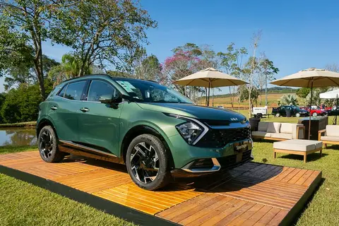 fotografo de carro, foto de lançamento de carro SP, fotos profissionais de carro,'