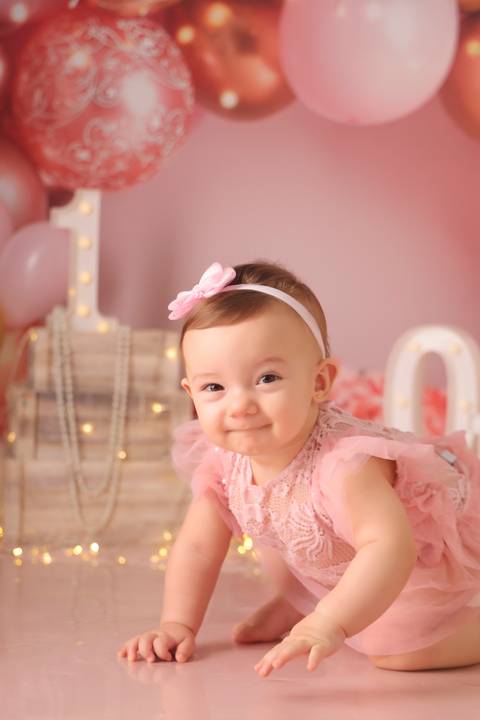 smash the cake luxo, ensaio um ano  no tatuape, ensaio para comemorar aniversario, fotografa de bebe no tatuape'