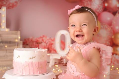 smash the cake luxo, ensaio um ano  no tatuape, ensaio para comemorar aniversario, fotografa de bebe, fotografa no tatuape'