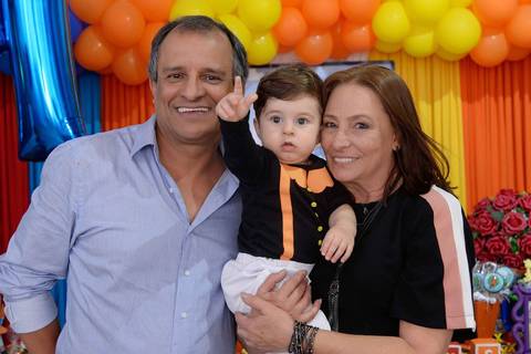 Fotos de vovôs na festa de aniversário. fotógrafa aniversario infantil, tatuapé'