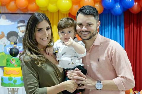 Fotos Evento infantil de 1 ano. Fotógrafa infantil no Tatuapé, Fotografa de aniversario. foto com os pais'