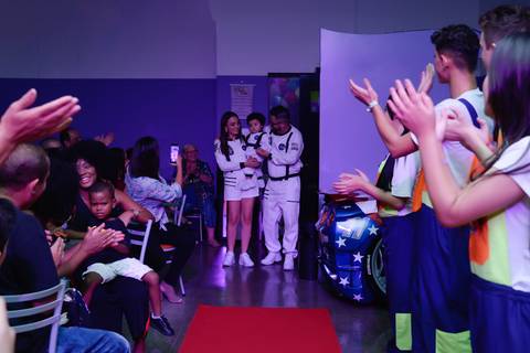 Fotografa aniversario infantil, tatuape, cobertura fotografica, foto espontanea, foto entrada dos parabens'