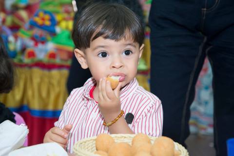 Fotografa aniversario infantil tatuape, fotografa de festa, cobertura festa infantil, festa de aniversario, foto aniversario, fotografia de aniversario infantil. fotos criança comendo'