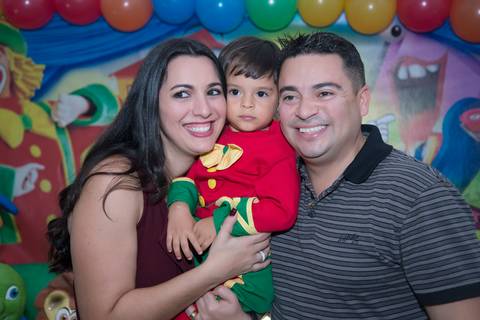 Fotografa aniversario infantil tatuape, fotografa de festa, cobertura festa infantil, festa de aniversario, foto aniversario, fotografia de aniversario infantil. decoraçao patati patata, foto com os pais'