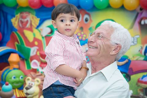 Fotografa aniversario infantil tatuape, fotografa de festa, cobertura festa infantil, festa de aniversario, foto aniversario, fotografia de aniversario infantil. Fotos com o vovô'