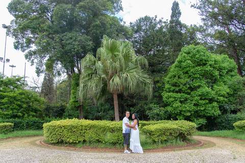 fotos pre casamento parque, ensaio casal ar livre. Fotografa de ensaio casal no tatuape'