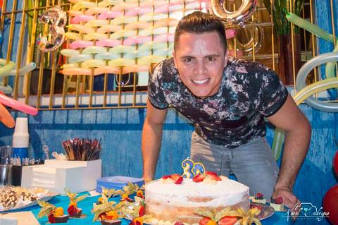 Fotos aniversario 30 anos, de repente 30, fotografo de eventos. Fotografo profissional, fotografia de aniversario. Fotógrafa aniversario Tatuapé.'