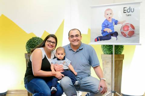foto com os pais, aniversario 1 ano, cobertura fotografica de evento infantil, fotografa aniversario no tatuape'