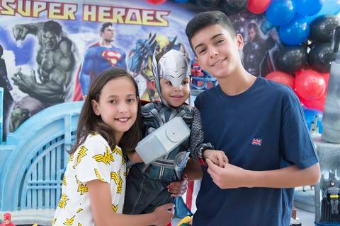 fotografa infantil e aniversario no tatuape, decoraçao super heroes, cobertura fotografica festa'