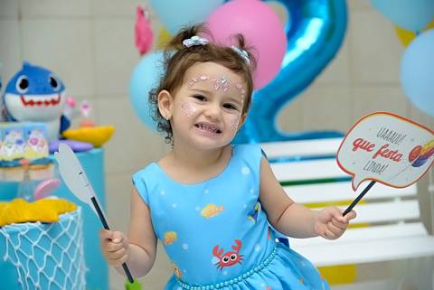 cobertura fotografica, foto festa infantil, decoraçao baby shark, foto aniversario menina 2 anos, festa em salão de festas, fotografa aniversario tatuape, fotografa de criança, fotografa de eventos, fotos espontanea de criança'