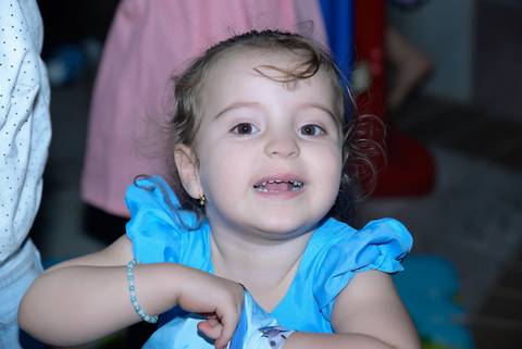 criança descabelada conhecendo a frozen, cobertura fotografica infantil. Festa em salão de festas, fotografa aniversario no tatuape'