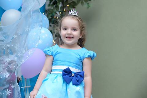 Frozen em seu aniversario de 3 anos, cobertura fotografica infantil.  aniversario em salão de festas, fotografa aniversario no tatuape'