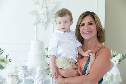 Fotografa batizado, cha de bebe, aniversario, tatuape. batizado catolico, recepcao de batizado, mesa decoracao batizado, fotos com a vovo na mesa de decoracao, decoracao sofisticada batizado'