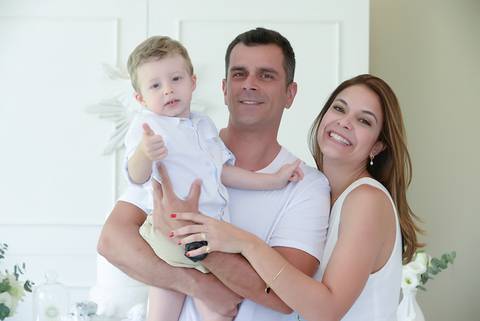 Fotografa batizado, cha de bebe, aniversario, tatuape. batizado catolico, recepcao de batizado, mesa decoracao batizado, fotos com titios na mesa de decoracao, decoracao sofisticada batizado'