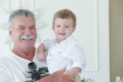 Fotografa batizado, cha de bebe, aniversario, tatuape. batizado catolico, recepcao de batizado, mesa decoracao batizado, fotos com o vovo na mesa de decoracao, decoracao sofisticada batizado'