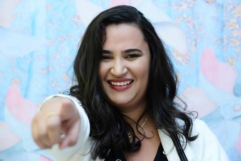 ensaio feminino em casa, fotografa de mulher, fotografa ensaio feminino em casa'