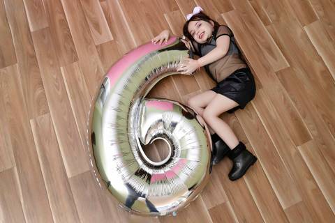 ensaio infantil 6 anos menina em casa, recebidos da semana'