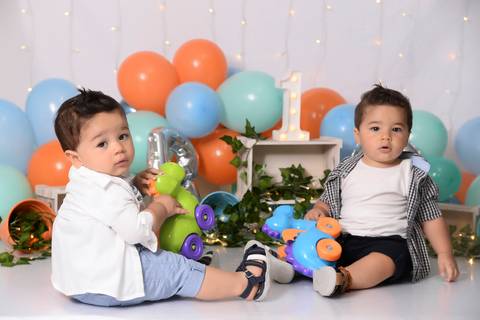 smash the cake gemeos tema dinossauros'