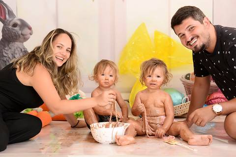 ensaio pascoa tatuape, ensaio de gemeas, fotografa de gemeos, ensaio familia gemeos'