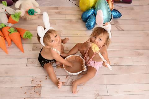 ensaio pascoa tatuape, ensaio de gemeas, fotografa de gemeos'