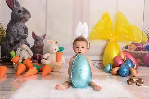 ensaio pascoa tatuape, estudio fotografico infantil, ensaio com chocolate, pascoa 2021 com chocolate, ensaio de bebes, fotografa tatuape'