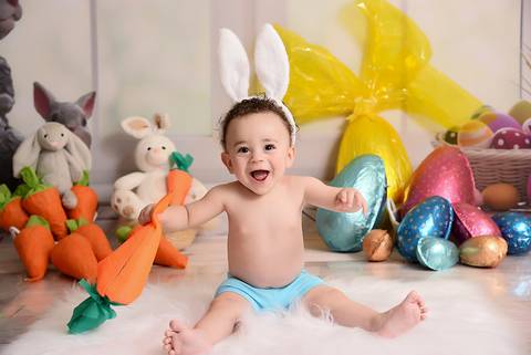 ensaio pascoa tatuape, estudio fotografico infantil, ensaio com chocolate, pascoa 2021 com chocolate, ensaio de bebe, fotografa tatuape infantil'