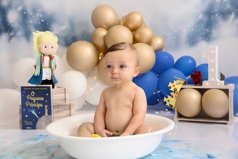 smash the cake pequeno principe, smash tatuape, ensaio de um ano tatuape, ensaio pequeno principe, ensaio do bolo, ensaio infantil tatuape, fotografa tatuape, ensaio splash baby, ensaio do banho'