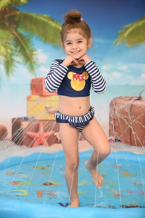 ensaio de verao, ensaio temático tatuapé, fotografa infantil tatuape, karol endrigue fotografia infantil, ensaio 3 anos com água'