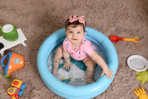 ensaio de verao, ensaio temático tatuapé, fotografa infantil tatuape, karol endrigue fotografia infantil, ensaio 10 meses, ensaio infantil tema praia com piscina'