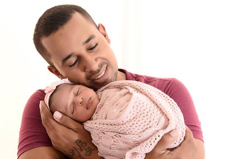 newborn menina, newborn um mes, ensaio de bebe caminha. Fotografa newborn tatuape, newborn com pai'