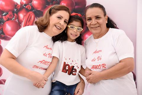 ensaio da vovó, mae e filha, ensaio infantil tatuape, ensaio dia das maes, ensaio clean tatuape, fotografa tatuape, acompanhamento infantil, ensaio dia dos avós'