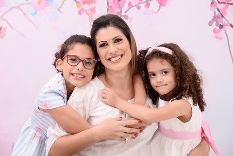 ensaio dia das maes, ensaio mae e filhas, ensaio infantil, estudio fotografico tatuape, ensaio clean, ensaio com as filhas'