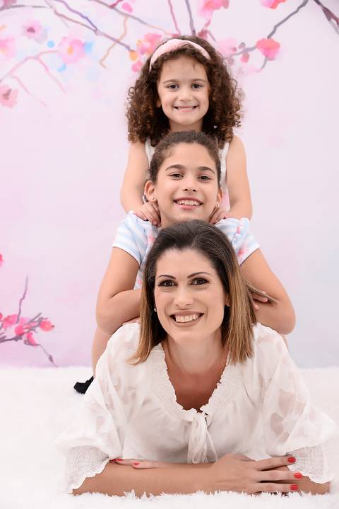 ensaio dia das maes, ensaio mae e filhas, ensaio infantil, estudio fotografico tatuape, ensaio clean, ensaio com as filhas'