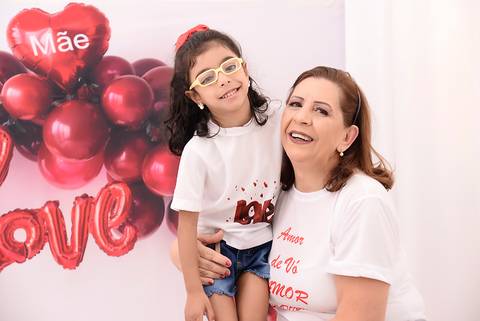 ensaio da vovó, mae e filha, ensaio infantil tatuape, ensaio dia das maes, ensaio clean tatuape, fotografa tatuape, acompanhamento infantil, ensaio dia dos avós'