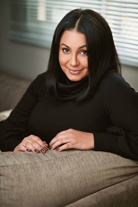 Vanessa Bueno/Consultora Financeira'