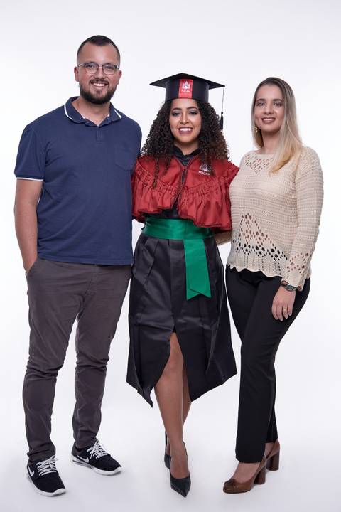 Ensaio de Formatura Nadine Jordane Enfermagem PUCPR'