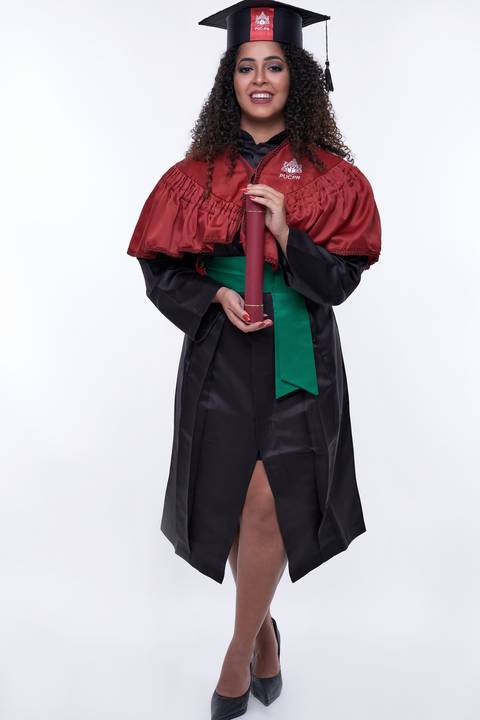 Ensaio de Formatura Nadine Jordane Enfermagem PUCPR'