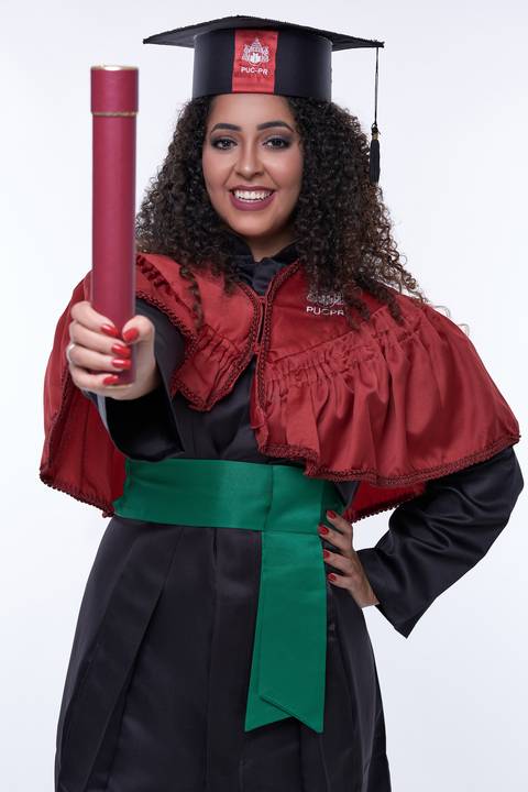 Ensaio de Formatura Nadine Jordane Enfermagem PUCPR'