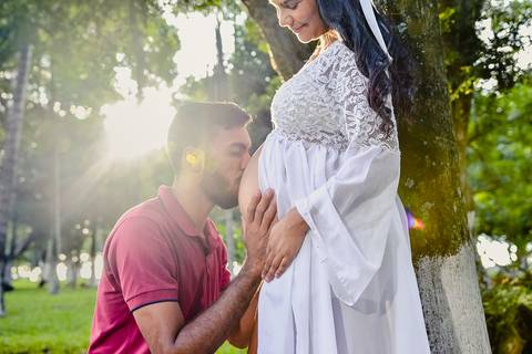 Ensaio gestante na cidade de Araguari MG. Um lindo dia para fotografar uma família encantadora. '