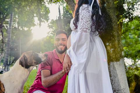 Ensaio gestante na cidade de Araguari MG. Um lindo dia para fotografar uma família encantadora. '